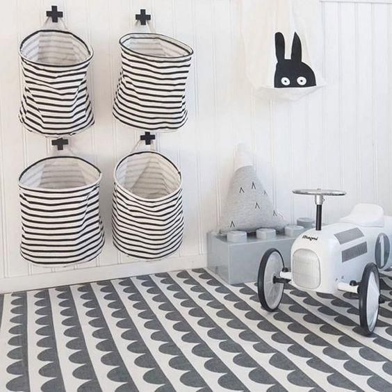 Panierlingemur Petit abécédaire sur le rangement d'une chambre d'enfant, afin que cela devienne ludique et décoratif.